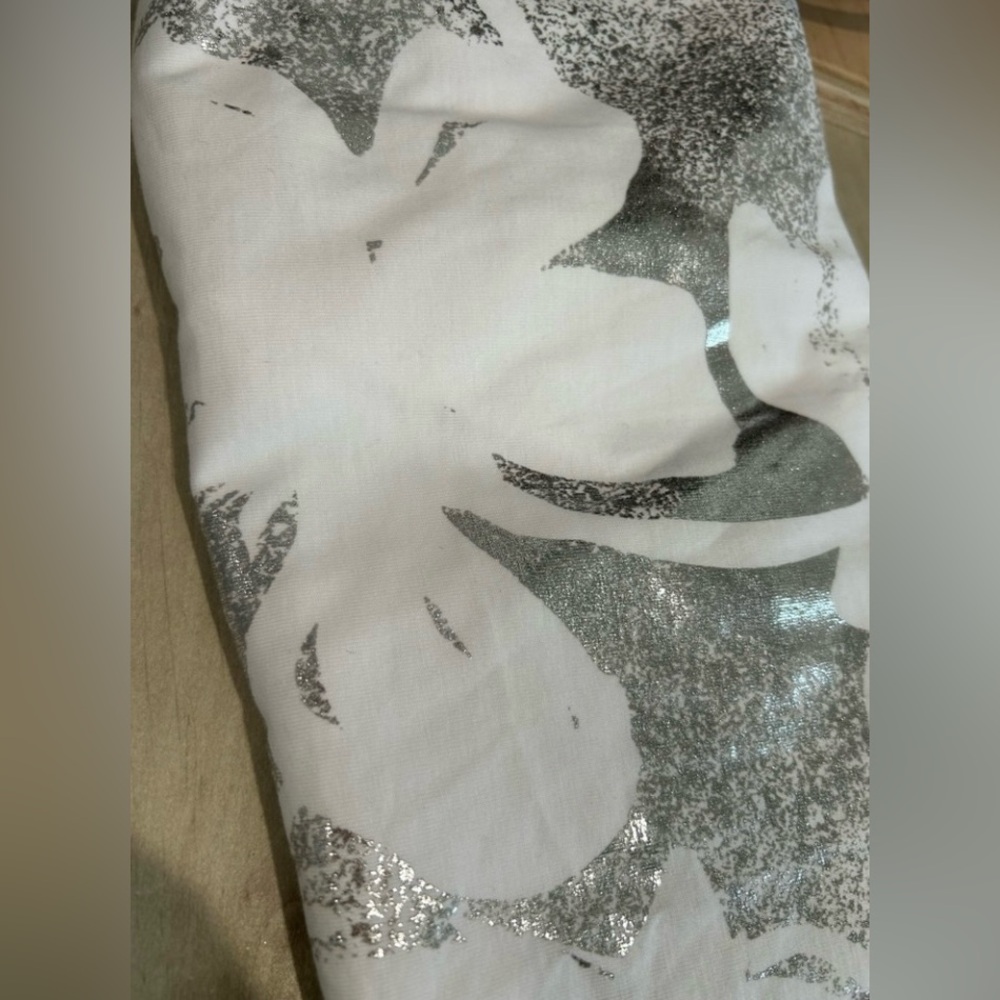 Zara Silver Metallic Floral Foil White T-shirt | Short Sleeves | XL | NWT - Picture 7 of 15